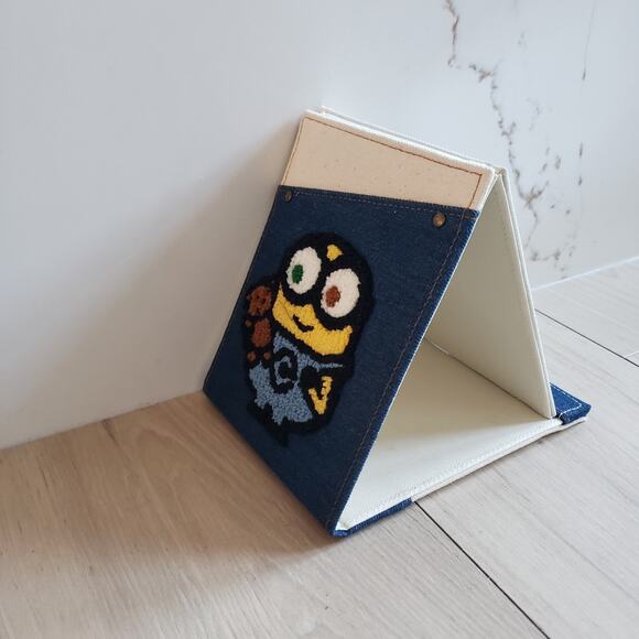 TM Universal Studios Japan Minions Folding Mirror Denim Beige Travel Make Up - Picture 2 of 10